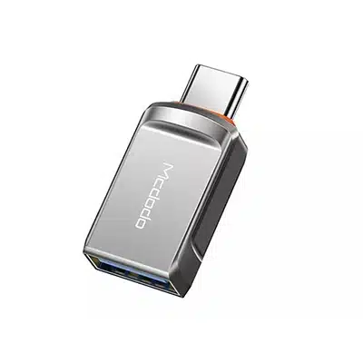تصویر مبدل OTG تایپ سی به USB مک‌دودو مدل OT-8730 با بدنه فلزی و پورت USB 3.0