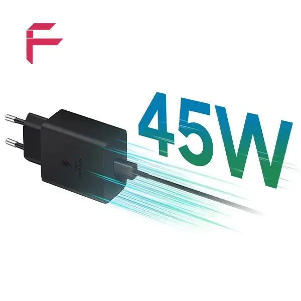 شارژر دیواری ۴۵ وات سامسونگ مدل EP-T4510 با طراحی مشکی و کابل نمای زاویهدار از شارژر فست شارژ ۴۵ واتی سامسونگ مدل EP-T4510 همراه با کابل USB-C